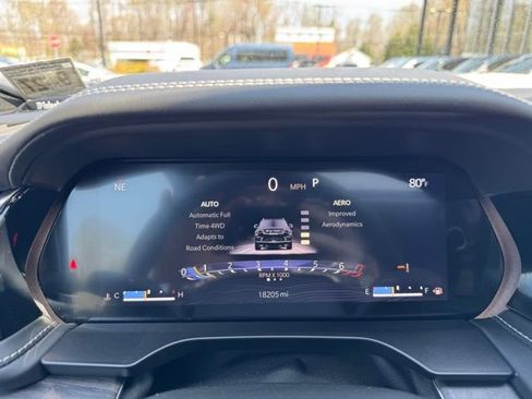 Used 2022 Jeep Grand Cherokee Overland w/ Adv Protech Group III image 24