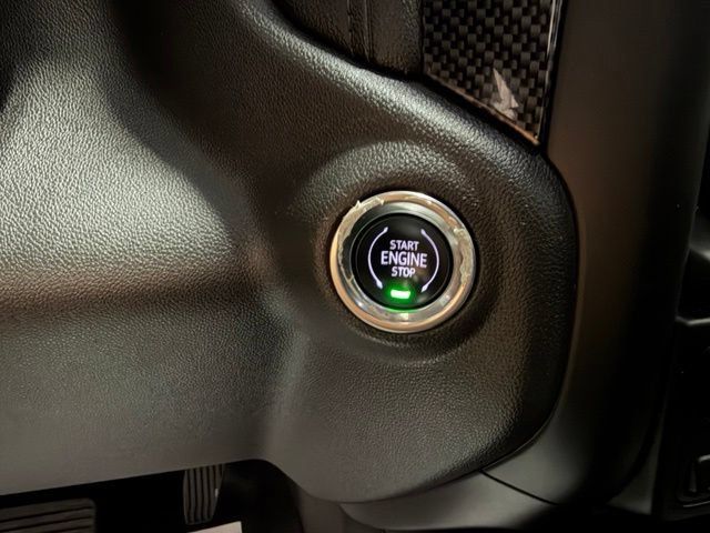 Used 2019 GMC Sierra 1500 SLT w/ SLT Premium Package AWD/4WD image 40