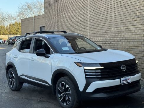 New 2026 Nissan Kicks SV w/ Cold Weather Package image 2