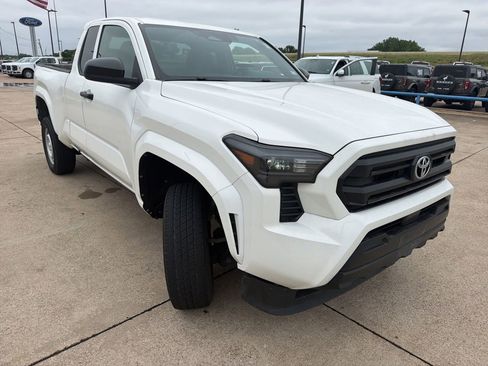 Used 2024 Toyota Tacoma SR RWD image 16