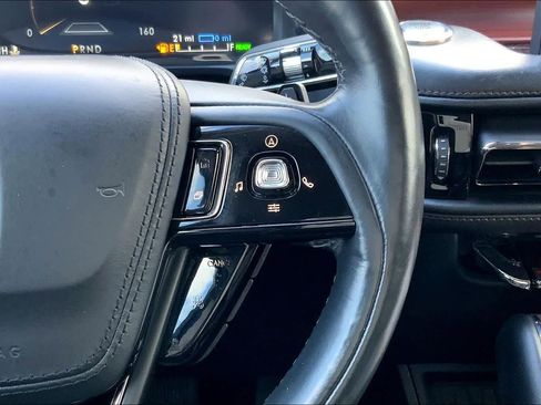 Used 2021 Lincoln Aviator Grand Touring w/ Elements Package Plus AWD/4WD image 26