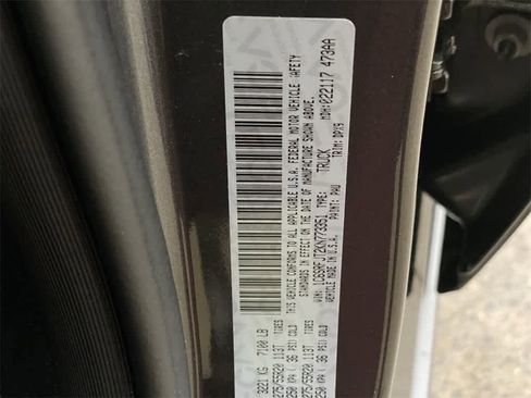 Used 2019 RAM 1500 Laramie image 28