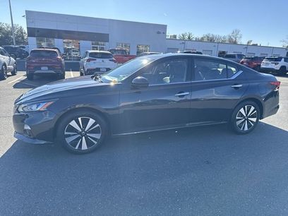 Used 2019 Nissan Altima 2.5 SV