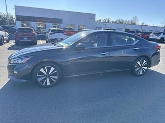 Used 2019 Nissan Altima 2.5 SV video 1
