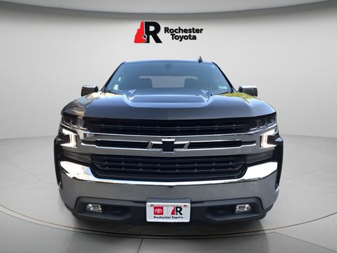 Used 2021 Chevrolet Silverado 1500 LT AWD/4WD image 2
