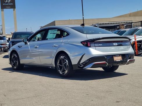 New 2026 Hyundai Sonata SEL FWD image 2
