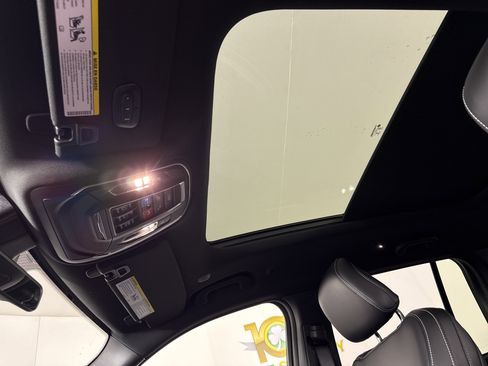 New 2026 Jeep Grand Cherokee Limited image 24