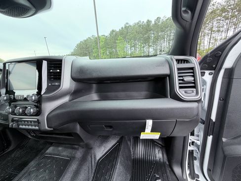 New 2026 RAM 5500 Tradesman AWD/4WD image 17