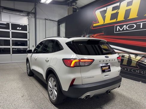 Used 2022 Ford Escape Titanium w/ Titanium Elite Package image 15