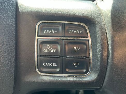 Used 2018 RAM 1500 Big Horn RWD image 14