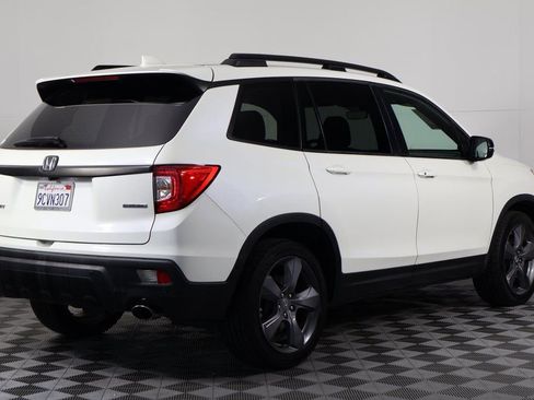 Used 2019 Honda Passport Touring image 4