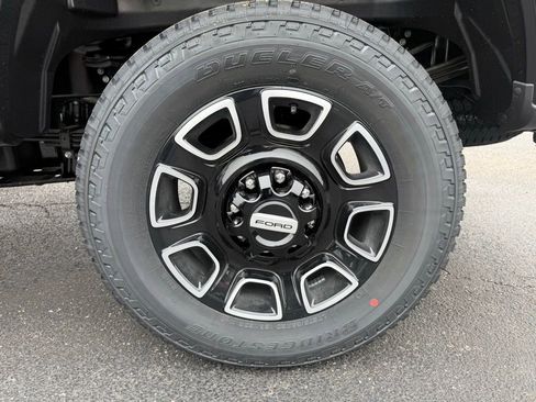 New 2026 Ford F250 Platinum AWD/4WD image 43