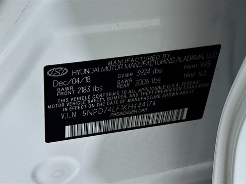 Used 2019 Hyundai Elantra SE FWD image 37