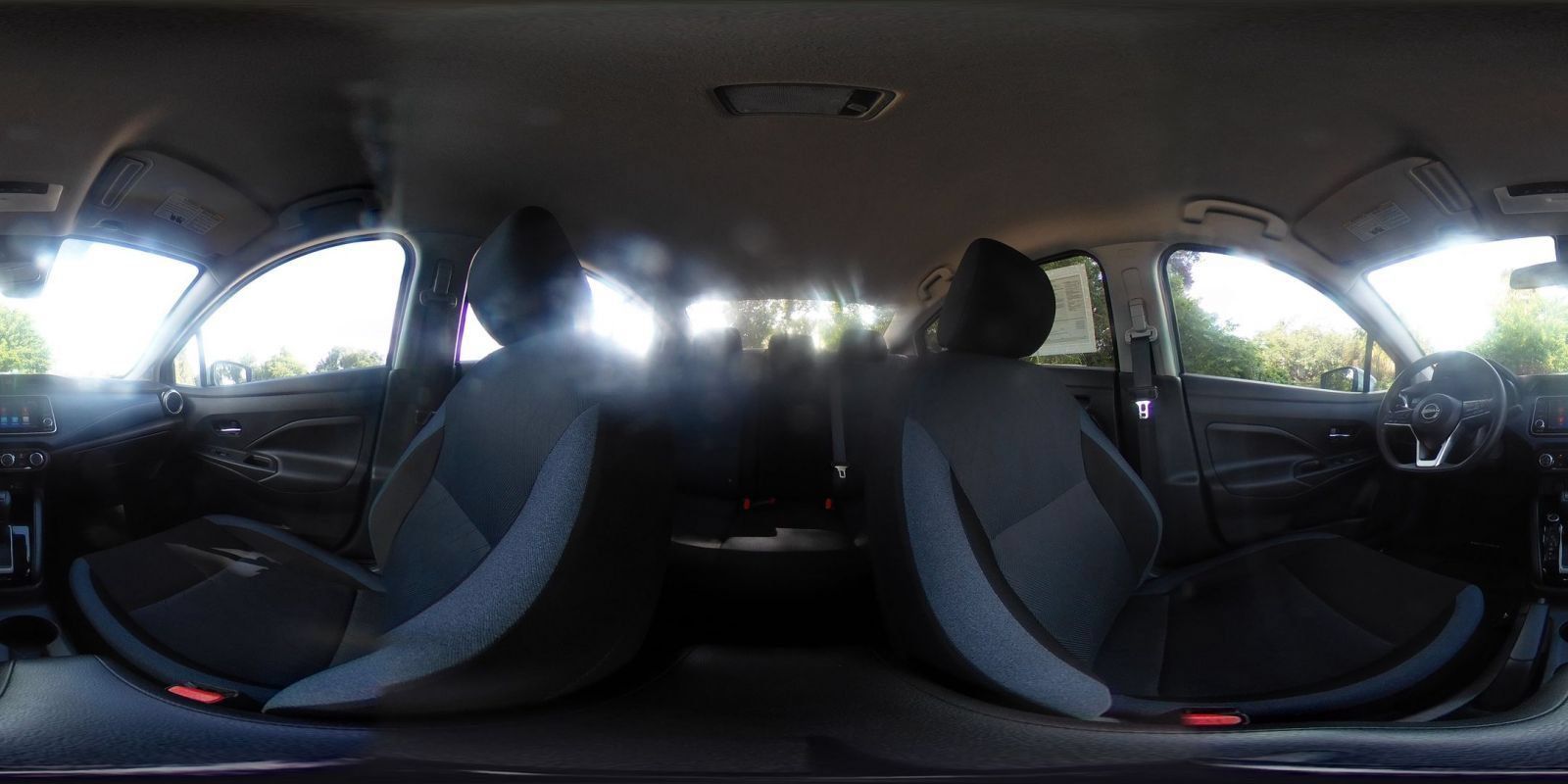 Used 2025 Nissan Versa SV FWD image 39