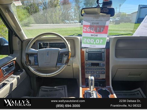 Used 2013 Lincoln Navigator L 4WD w/ HD Trailer Tow Pkg image 23