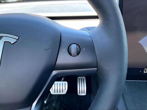 Used 2023 Tesla Model 3 Performance image 24