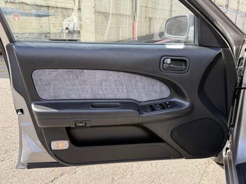 Used 1998 Nissan Maxima GXE FWD image 32