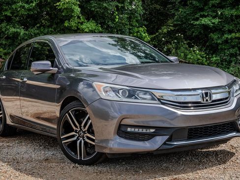 Used 2016 Honda Accord EX-L image 7