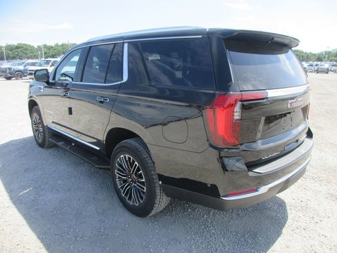 New 2026 GMC Yukon Elevation w/ Elevation Premium Package AWD/4WD image 6