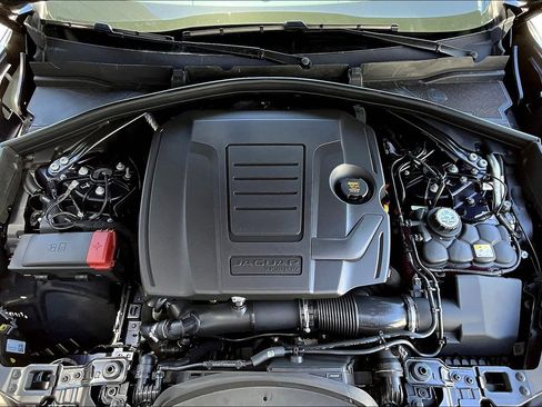 New 2026 Jaguar F-PACE R-Dynamic S image 11