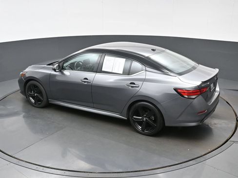 Used 2023 Nissan Sentra SR w/ Electronics Package FWD image 33