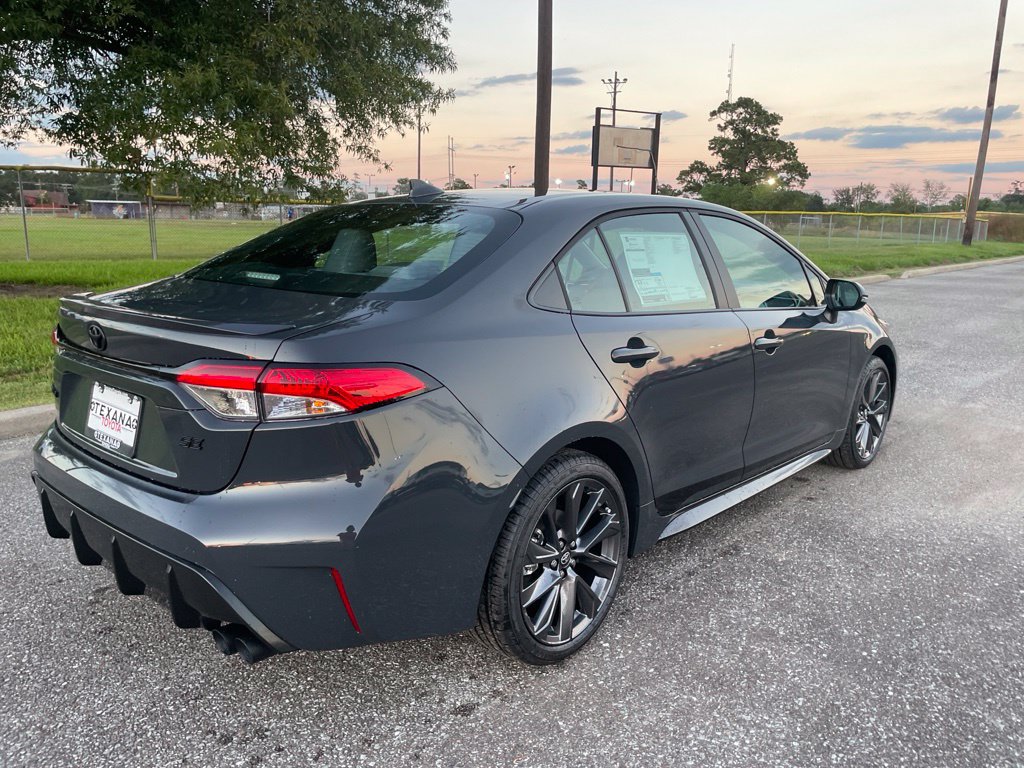 New 2027 Toyota Corolla SE FWD image 7