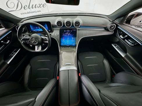 Used 2024 Mercedes-Benz C 43 AMG 4MATIC Sedan image 18