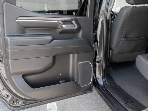 Used 2023 Chevrolet Silverado 1500 LT RWD image 35