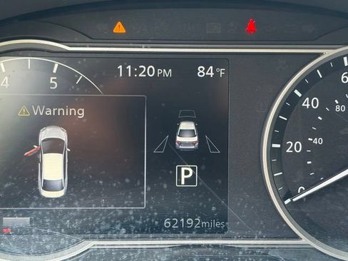 Used 2023 Nissan Versa SV FWD image 19