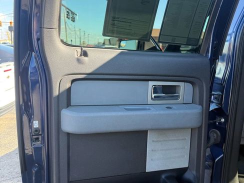 Used 2011 Ford F150 XLT w/ XLT Chrome Pkg image 15