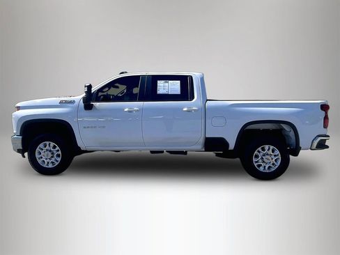 Certified 2023 Chevrolet Silverado 2500 LT image 9