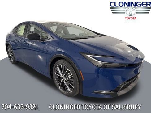 New 2026 Toyota Prius Limited FWD image 1