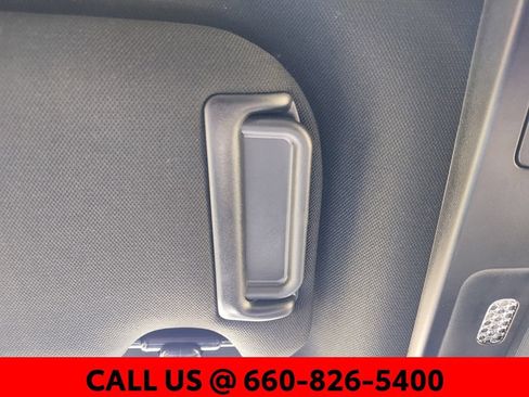 Used 2025 Toyota Camry SE FWD image 42