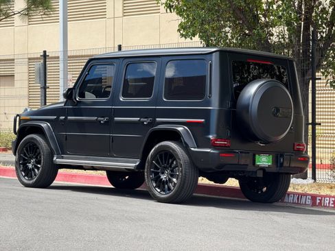 Used 2022 Mercedes-Benz G 550 w/ Exclusive Interior Package image 4