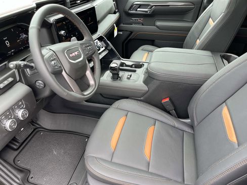 New 2026 GMC Sierra 1500 AT4 w/ AT4 Premium Package AWD/4WD image 22