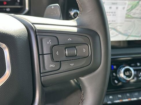 Used 2025 GMC Sierra 1500 AT4 image 36