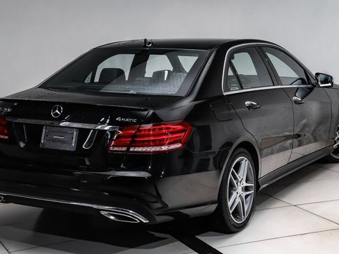 Used 2015 Mercedes-Benz E 350 4MATIC Sedan image 3