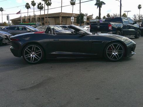 Used 2020 Jaguar F-TYPE Convertible image 10