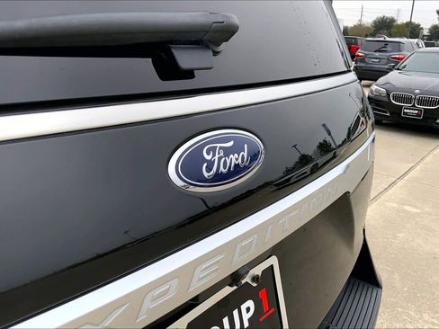 Used 2020 Ford Expedition Platinum image 31