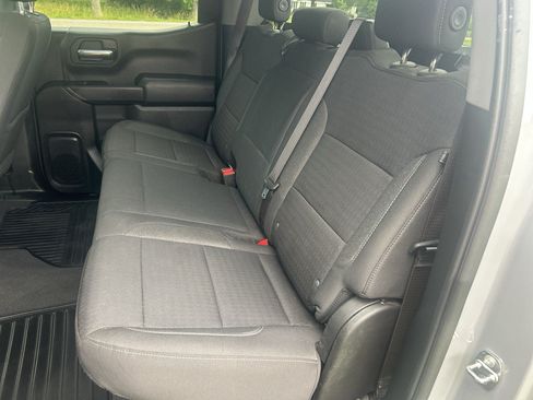 Used 2024 Chevrolet Silverado 1500 Custom AWD/4WD image 17