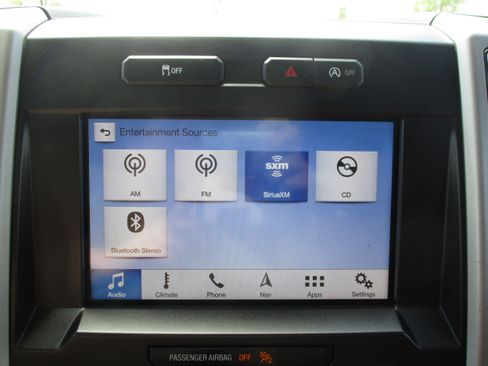 Used 2018 Ford F150 King Ranch w/ Equipment Group 601A Luxury AWD/4WD image 26