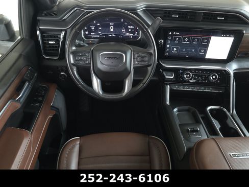 Used 2024 GMC Sierra 2500 Denali Ultimate AWD/4WD image 14
