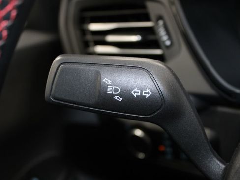 Used 2025 Ford Escape ST-Line AWD/4WD image 22