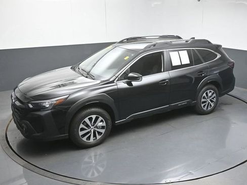 Used 2025 Subaru Outback Premium w/ Tech Package 1 AWD/4WD image 45