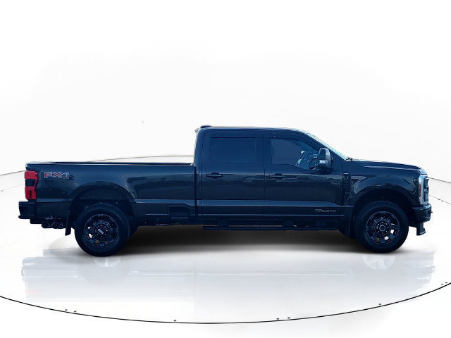 Used 2024 Ford F250 Lariat w/ Sport Appearance Package AWD/4WD image 4