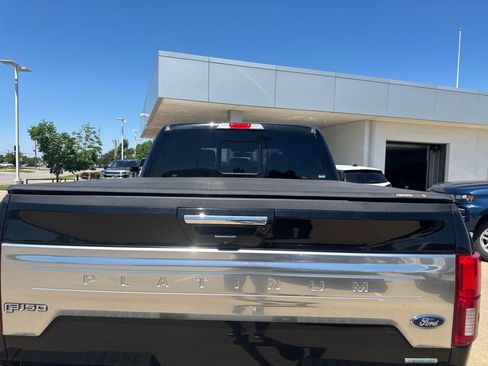 Used 2018 Ford F150 Platinum w/ Equipment Group 701A Luxury AWD/4WD image 7
