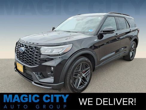 Certified 2025 Ford Explorer ST-Line w/ Premium Package AWD/4WD image 1