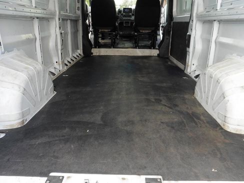 Used 2025 RAM ProMaster 2500 w/ Convenience Group FWD image 22