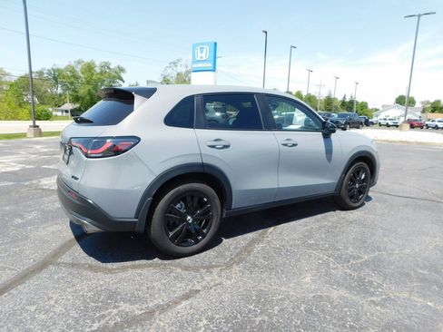 Certified 2026 Honda HR-V Sport image 3