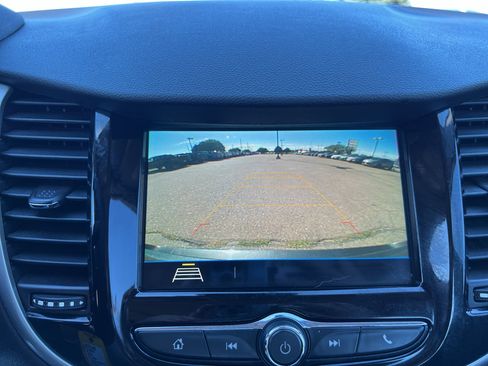 Used 2019 Chevrolet Trax LS w/ LPO, Cargo Package FWD image 29